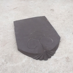 Ngói hài cổ cỡ đại màu nâu sành