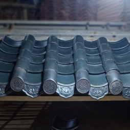 ngói âm dương Bát Tràng