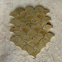 gạch vảy cá men lá trúc cổ