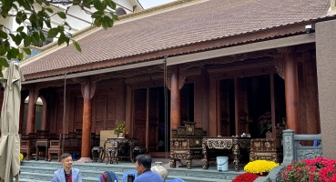 ngói hài tráng men