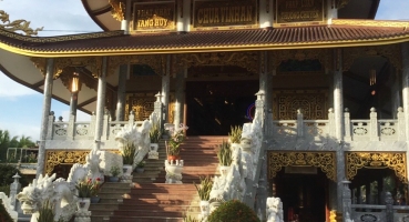 Ngói âm dương Hải Long lợp chùa Vĩnh An