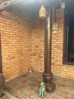 Gạch thẻ ốp tường nhà cổ - nhà thờ họ 01