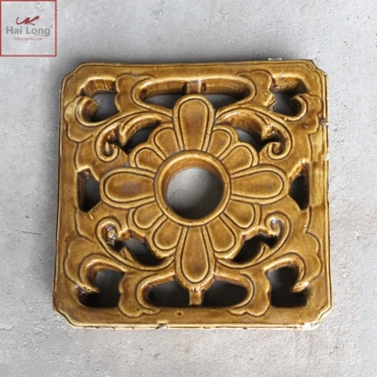 gạch thông gió hoa cúc me sứ vàng da lươn