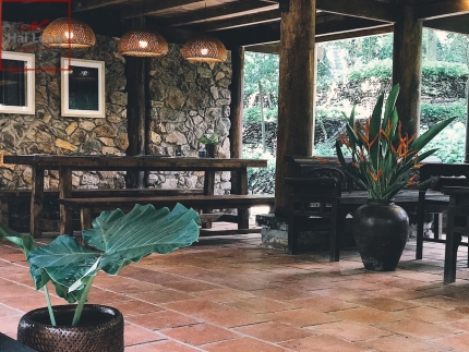 gạch lát nền giả cổ