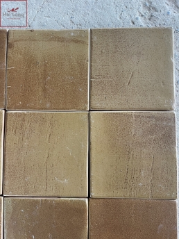 gạch lát sân men hoàng thổ